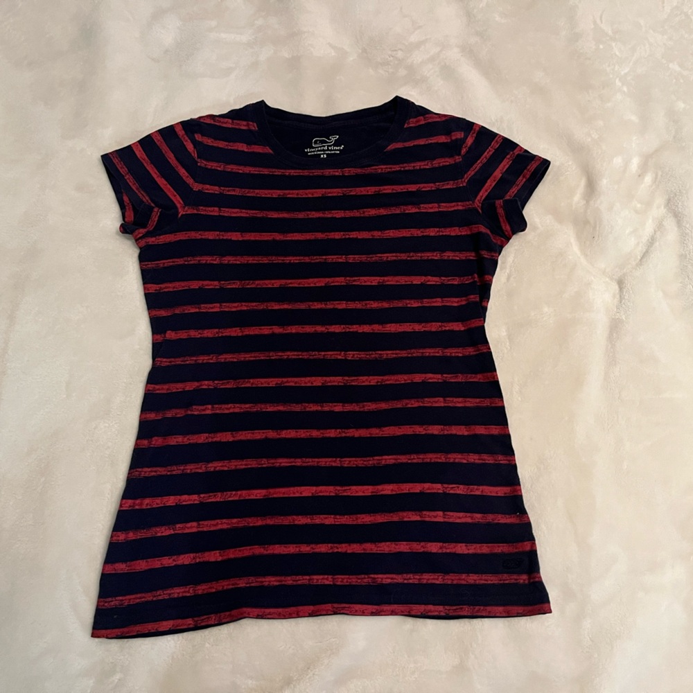 Woman’s Vineyard Vines Striped T-shirt size XS